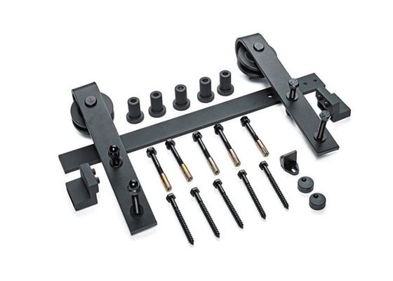 Hardware per porte scorrevoli interne della stalla con finitura abbinata ai binari