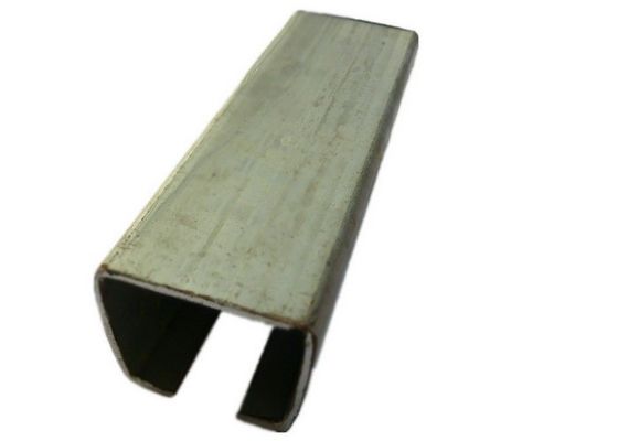 profilo bianco della pista del pavimento del portone di scivolamento dello zinco 70x59