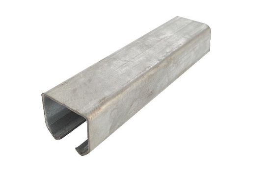 6 metri del garage del gabinetto di porta della pista di piatto d'acciaio d'attaccatura di Kit Rails Door Profile Galvanized
